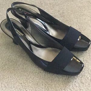 Naturalizer Black Patent Pumps 10M